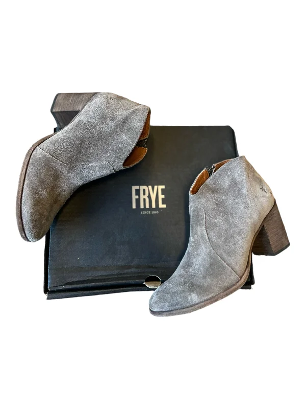 booties with breathable lining-  Frye Shoe Size 6.5 Gray Suede Block Heel Side Zip Booties