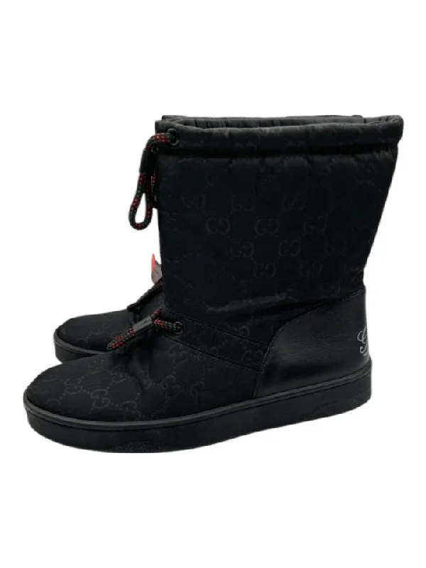 booties with patent leather-  Gucci Shoe Size est 37 Black Nylon Monogram Lug sole Snow Boot Booties