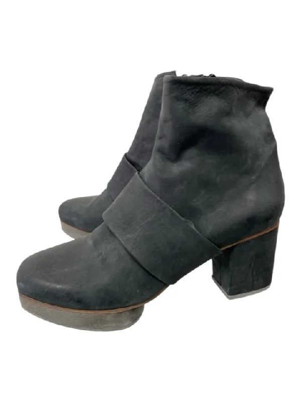 booties for jeans-  Coclico Shoe Size 39.5 Charcoal Gray Leather Square Toe Inner Side Zip Booties