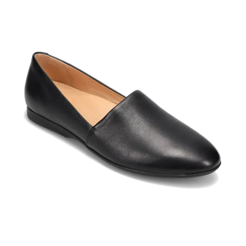 Women's Larisa Black