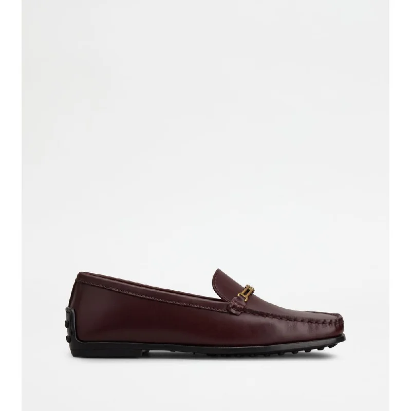 Loafers bold color-Loafers with subtle details-Tod's City Gommino Driving Shoes in Leather