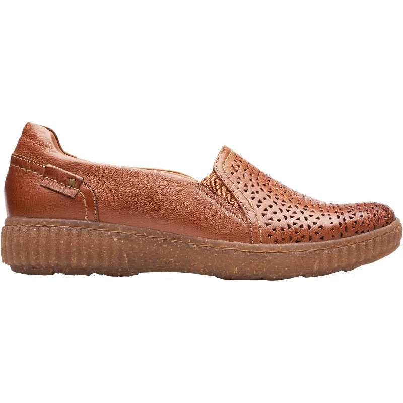 Mainstream Casual Shoes-Casual shoes with durable heels-Women's Clarks Magnolia Aster Tan Leather